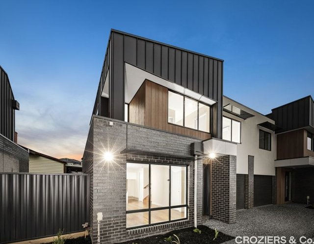 2/7 Odowd Street, VIC 3073