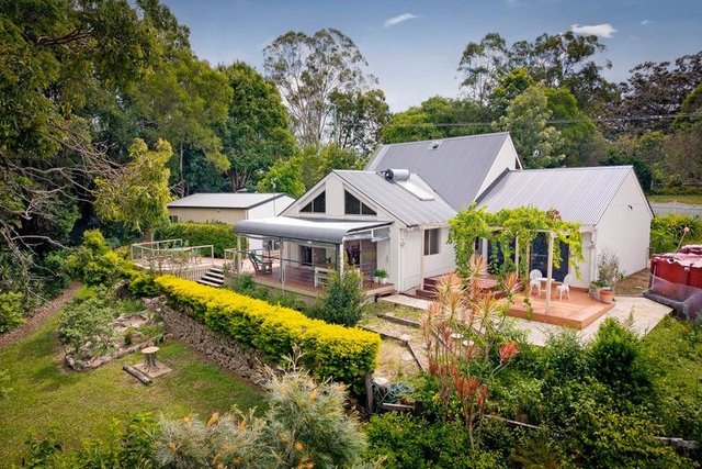 272 Robinson Road, QLD 4521