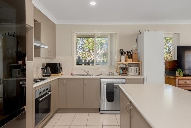 7 Pearl Street, QLD 4209