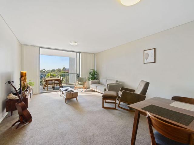 208/2-8 Pine Avenue, NSW 2036