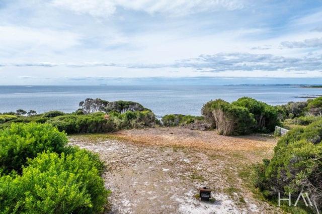 14 Ninth Island  Crescent, TAS 7252