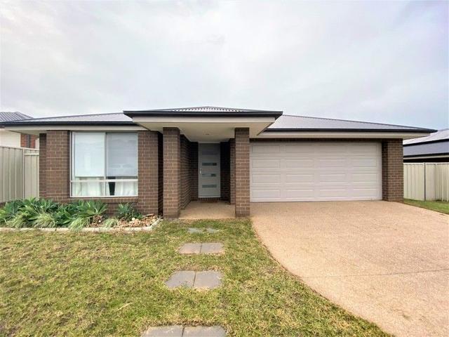 7 Baxter Court, NSW 2641