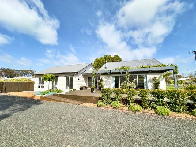 8 Edward Street, SA 5268