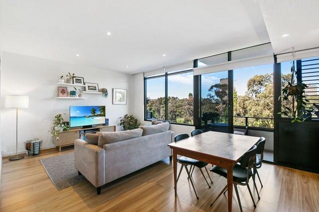 318/66 Mt Alexander Road, VIC 3032