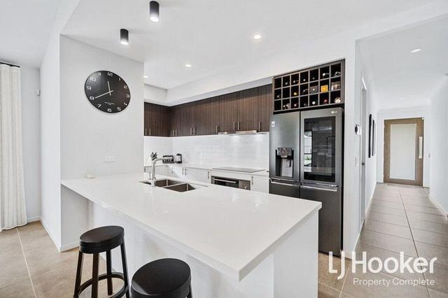 7 Snowdonia Crescent, QLD 4207