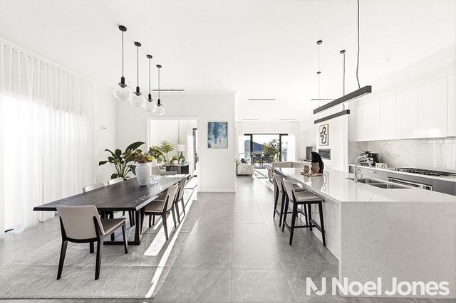 80 Rathmullen Quadrant, VIC 3108