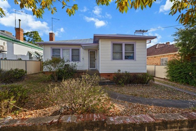 17 Phillip Street, NSW 2340
