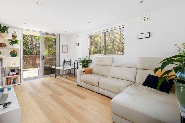 1/1 Fairway Close, NSW 2093