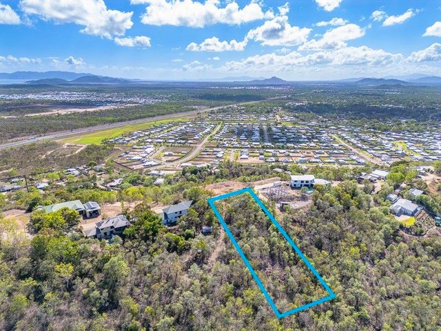 24/20 Mount Kulburn Drive, QLD 4818