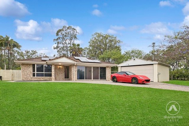 152-158 Lyon Drive, QLD 4124