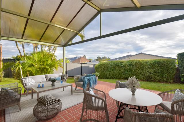 100 MacDonald Drive, QLD 4504