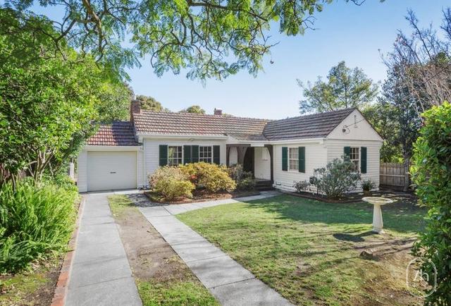 6 Benares Street, VIC 3132