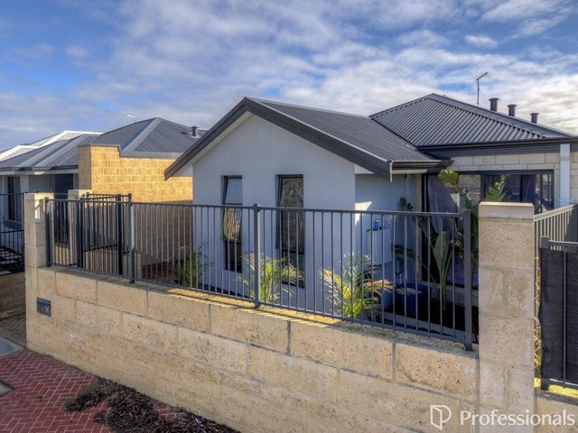 13 Tempranillo Drive, WA 6055