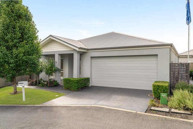 4 Callicore Circuit, NSW 2179