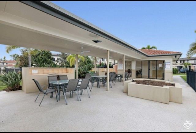 ID:21157535/1 Secondary Street, QLD 4209