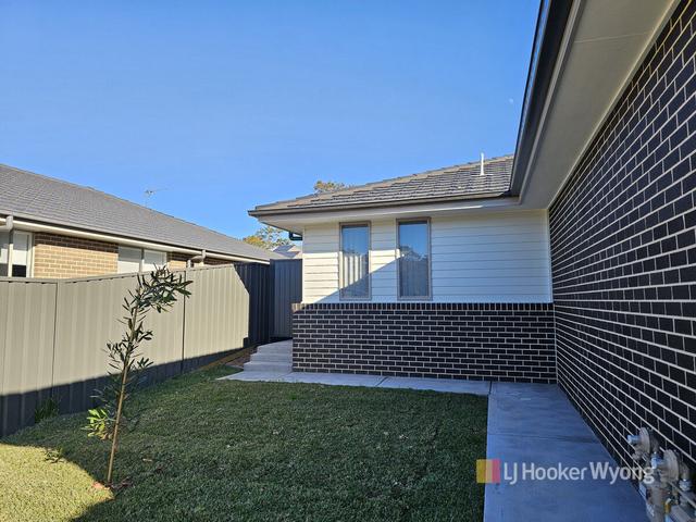 13b Glenelg Avenue, NSW 2259