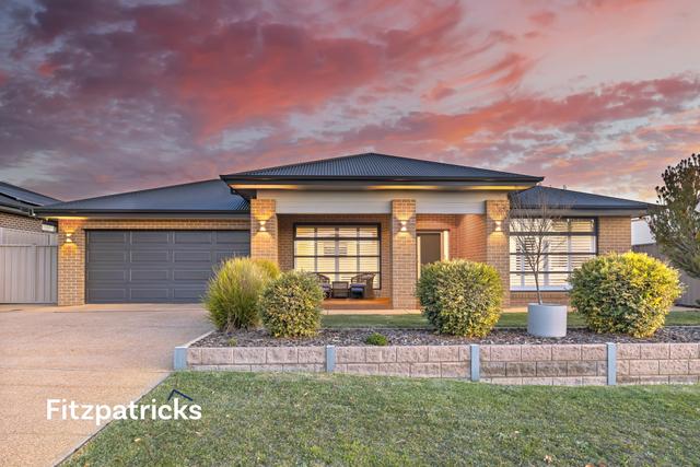 4 Beetson Street, NSW 2650