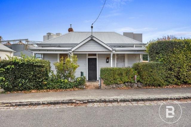 33 Little Clyde Street, VIC 3350