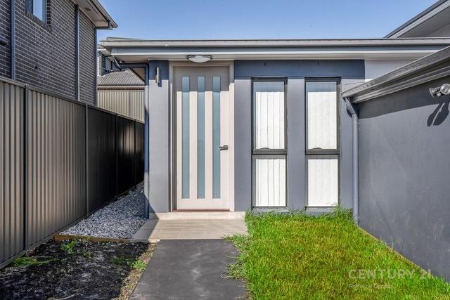 5A Sowerby Street, NSW 2570