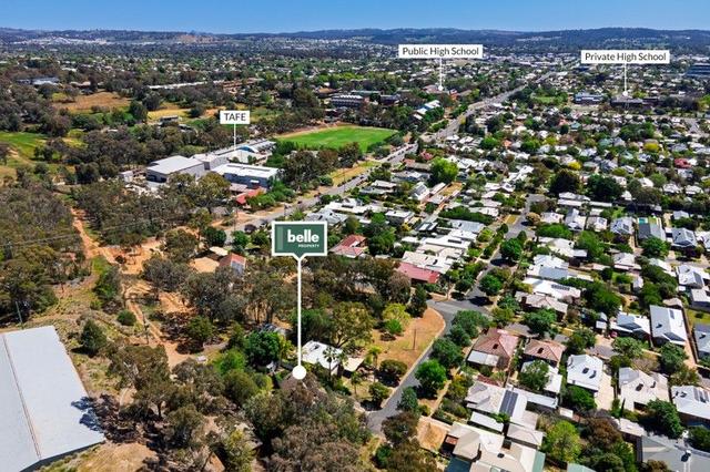 2 Hill Street, NSW 2650