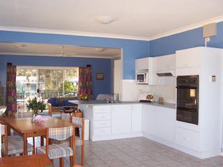 Kitchen (2006-08-25)