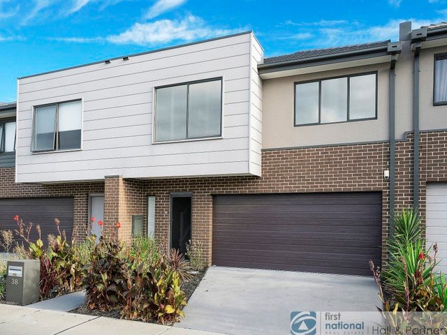 38 Linden Drive, VIC 3173