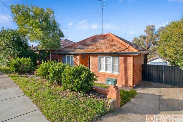 86 Ross Road, NSW 2620