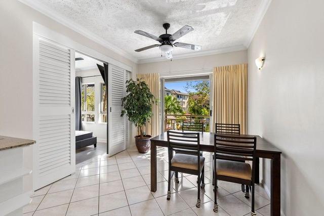 1217/2 Greenslopes Street, QLD 4870