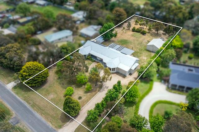 24 Newnham Drive, VIC 3434