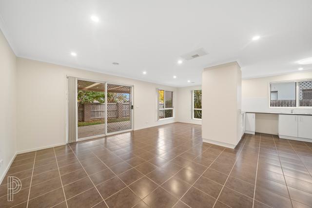12 Morris West Street, ACT 2913