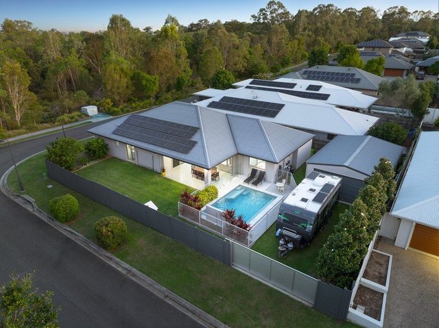 59 Brindabella Circuit, QLD 4164