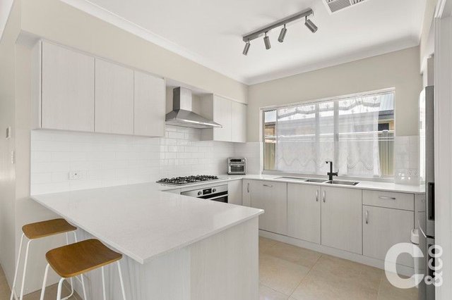 9 Oatlands Vista, WA 6170