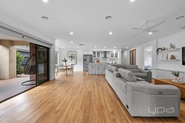 17 Panorama Drive, VIC 3337