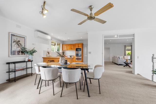 27 Threadbow Crescent, VIC 3150