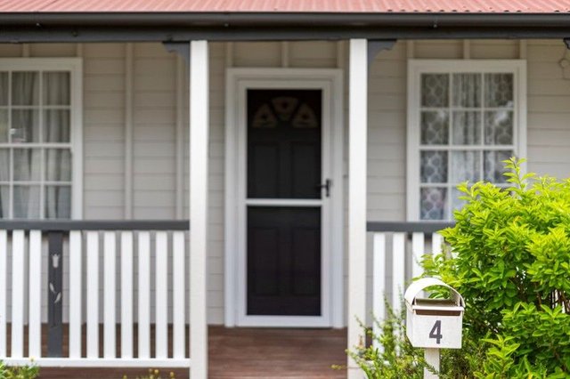 4 Macalister Street, QLD 4305