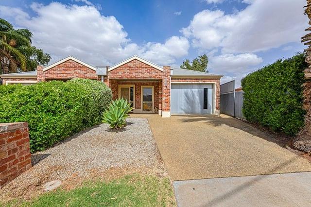 16 John Court, VIC 3498