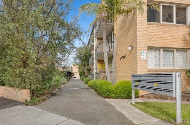 Unit 12A/11 Cheel St, VIC 3143