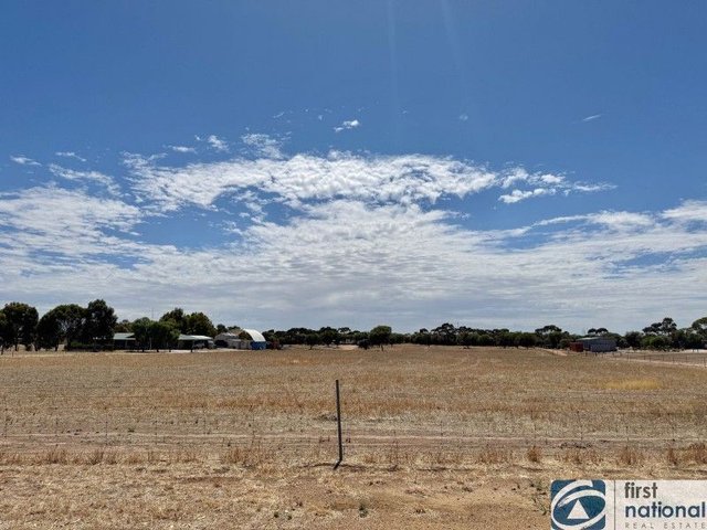 4 Dovey Court, Gwambygine, WA 6302