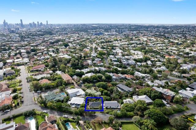36 Henzell Tce, QLD 4120