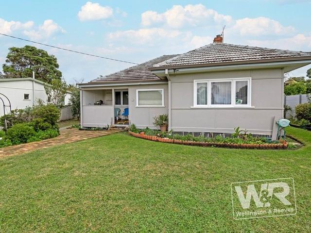 7 Leslie Street, WA 6330