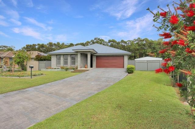 37 Martin Circuit, NSW 2324