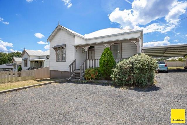 2/9 Madgwick Drive, NSW 2350