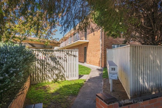 10/16 Station Street, VIC 3194