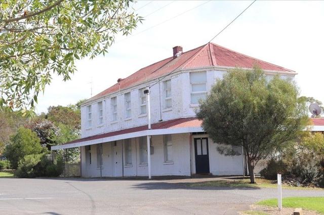 2 Mercer Street, VIC 3329