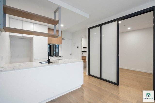 411/3 Olive York Way, VIC 3055