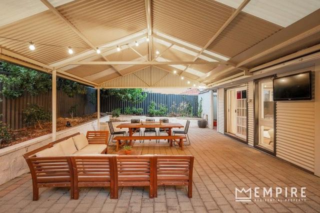 6 Stanyford Place, WA 6163