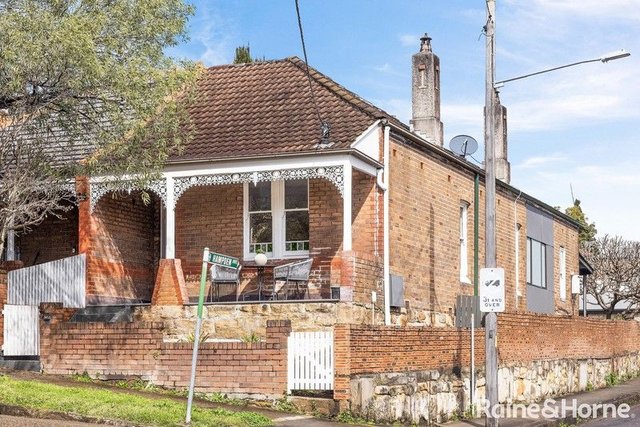 4 Cary Street, NSW 2204