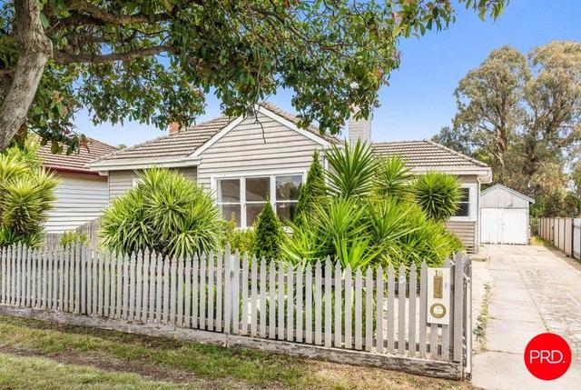 18 Carpenter Street, VIC 3555