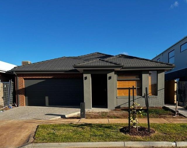 12 Brushwood Dr, VIC 3336