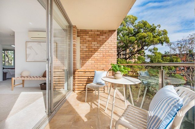 9/2 Bortfield Drive, NSW 2046